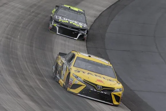 Daniel Suárez iguala su mejor resultado en NASCAR