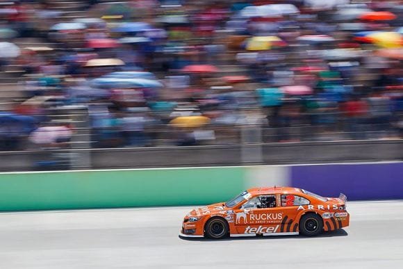 Escudería Telmex Telcel van con todo a Querétaro