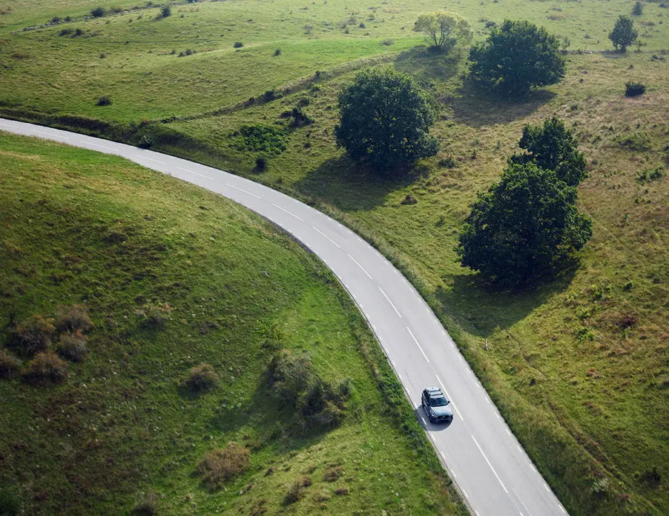 Volvo Cars se compromete a disminuir las emisiones de CO² en sus vehículos en un 75% para 2030, utilizando materiales de bajo impacto ambiental