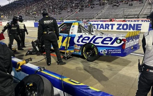 Accidente tempranero marca el destino de Andrés Pérez de Lara en Martinsville