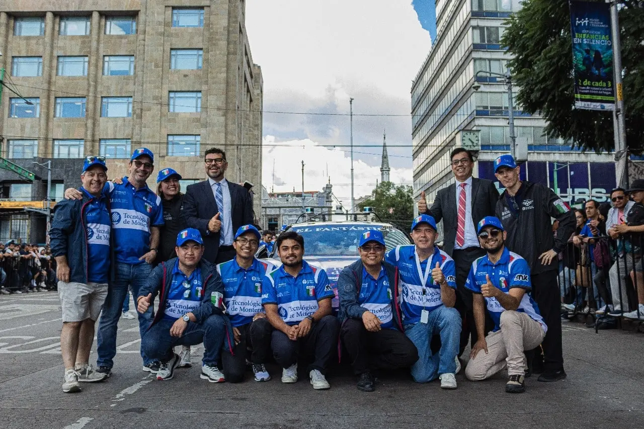 Innovación sobre ruedas: vehículos autónomos del Tec de Monterrey y el Politécnico de Milán hacen historia en La Carrera Panamericana