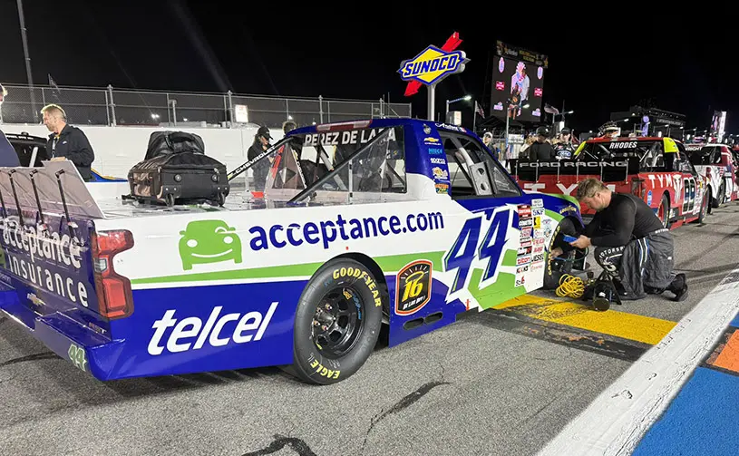 Andrés Pérez de Lara queda cerca del top-10 al arrancar la temporada 2026 de NASCAR Truck